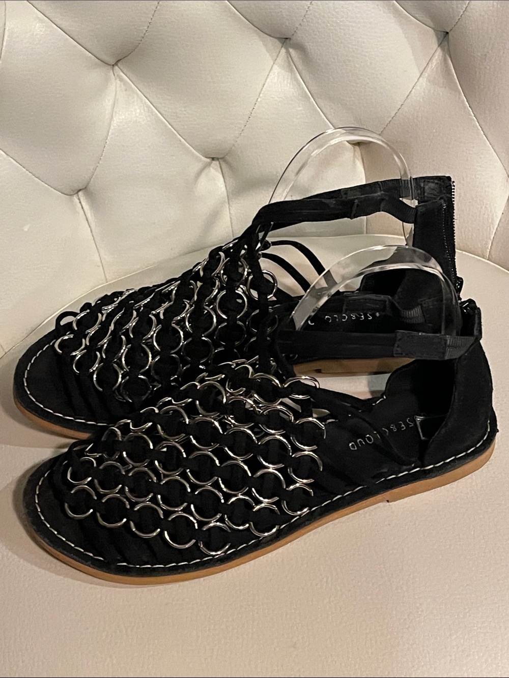 Musse & Cloud Black Suede Gladiator Sandals with Silver Chain Links Beautiful - Picture 7 of 11